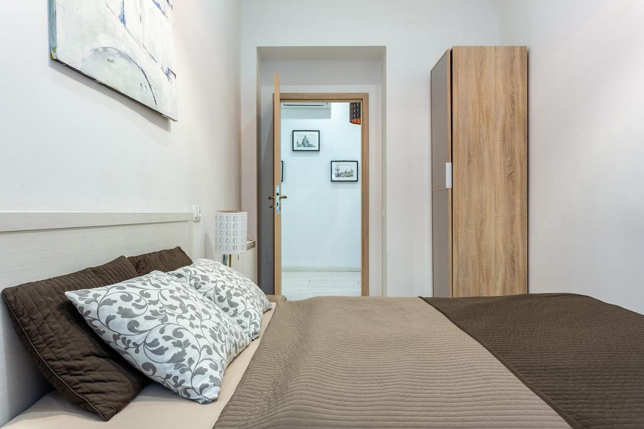 Appartement Goldcentral Dob *